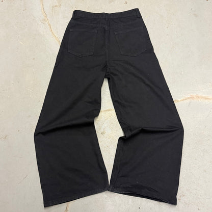 COLLEGE JEANS (BLACK)